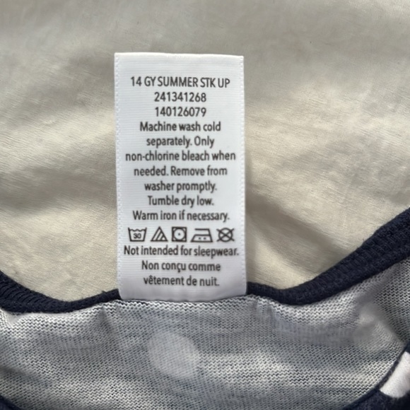 Gymboree Polka Dot Tank Top & Capri Leggings - Picture 6 of 11